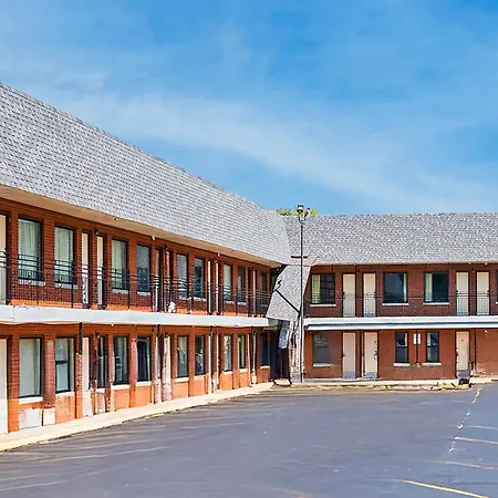 Hotel O Miami Inn & Suites Chicago Midway Airport
